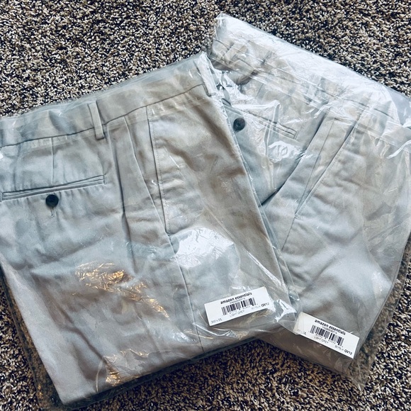 2 Pairs Mens Slim Fit Wrinkle Resistant Chino Pants 34x32 - Picture 5 of 6